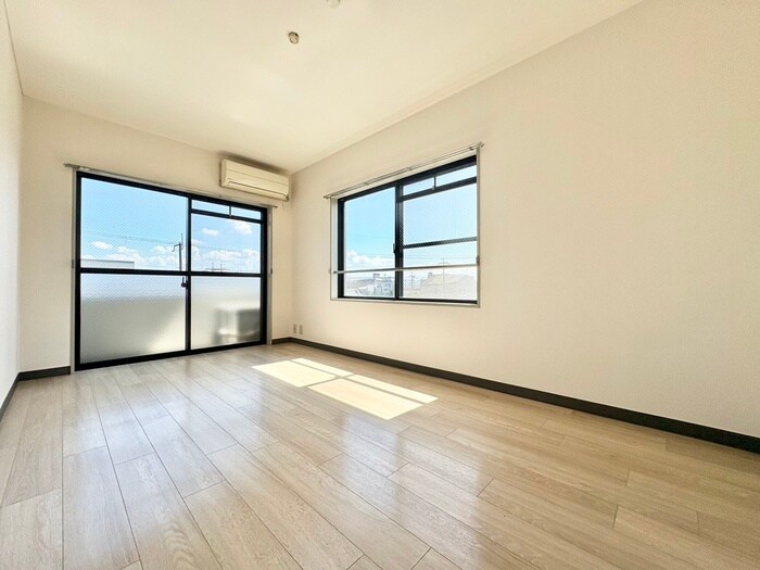 物件内観写真14　(居室)