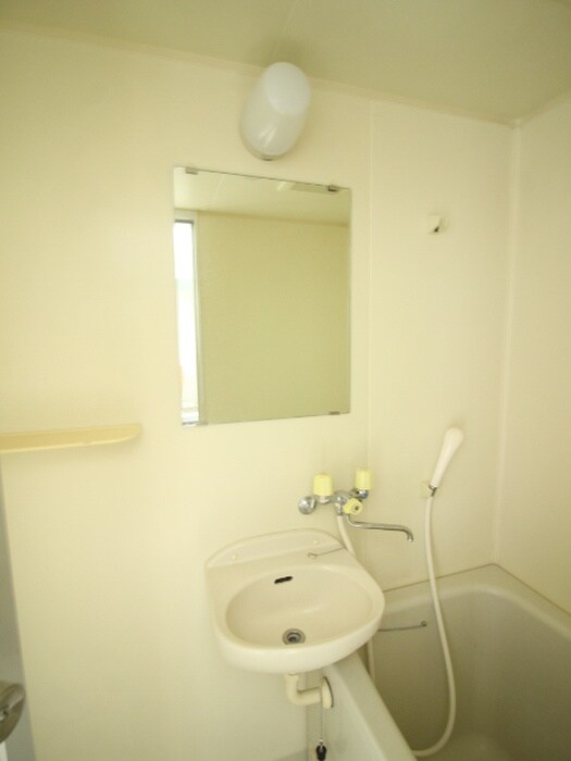 物件内観写真12　(洗面)