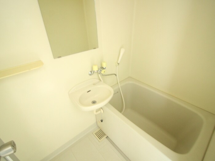 物件内観写真13　(バス／シャワールーム等)