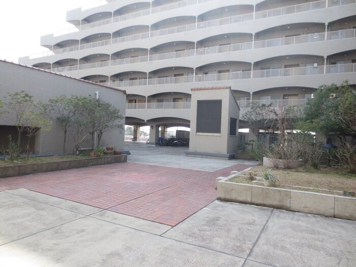 物件外観写真4　(外観写真)