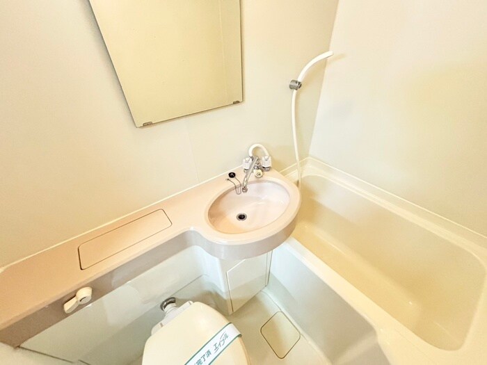 物件内観写真15　(洗面)