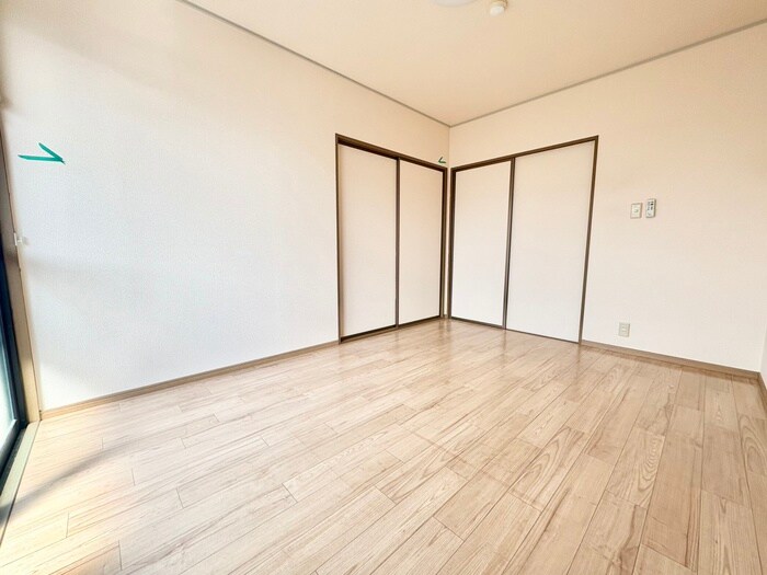 物件内観写真8　(居室)