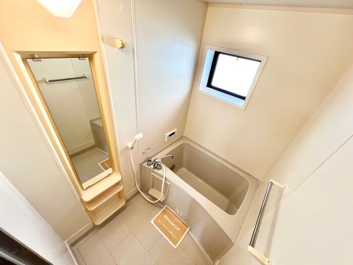 物件内観写真10　(バス／シャワールーム等)