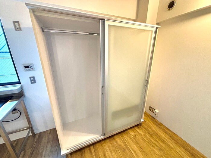 物件内観写真18　(収納)