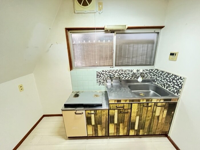 物件内観写真4　(キッチン)