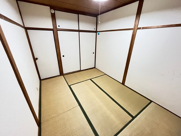 物件内観写真10　(居室)