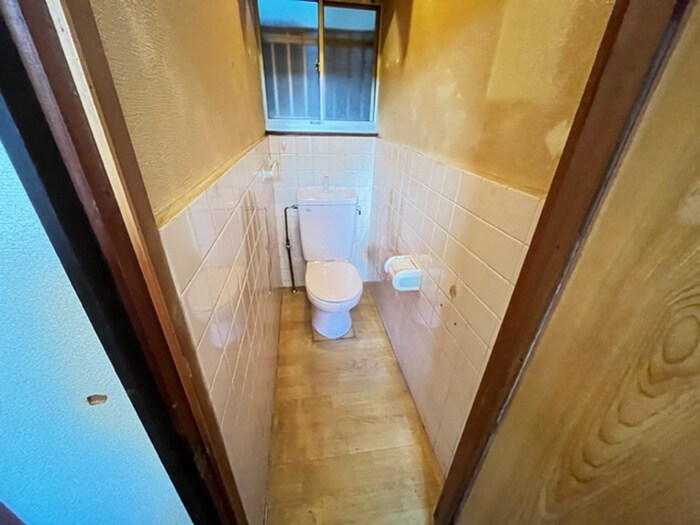 物件内観写真13　(トイレ)