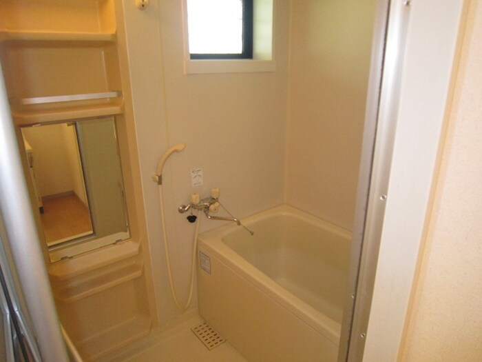 物件内観写真8　(バス／シャワールーム等)