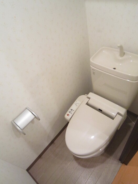 物件内観写真12　(トイレ)