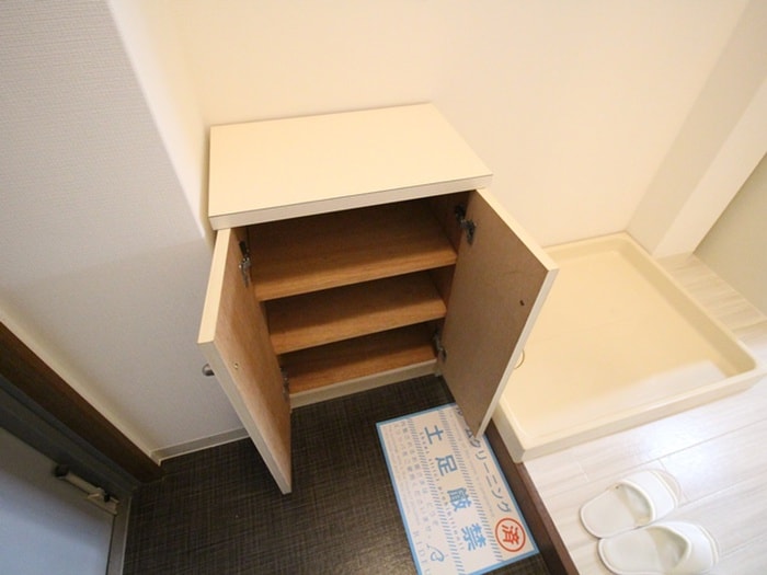 物件内観写真16　(靴箱)