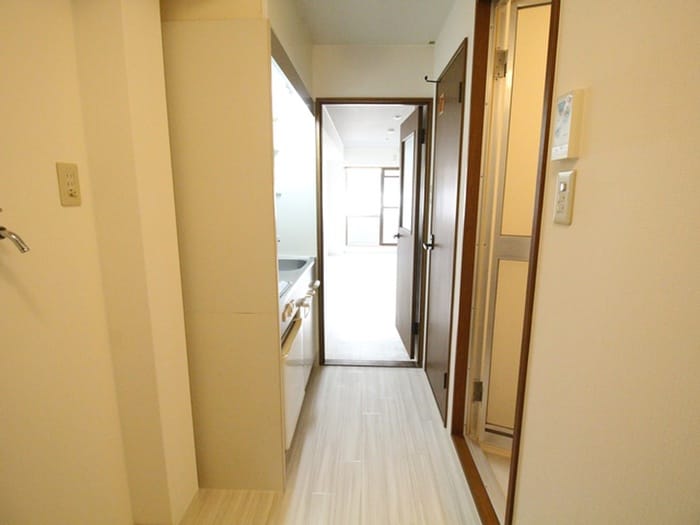 物件内観写真17　(廊下)
