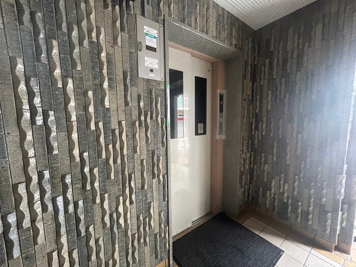 物件外観写真3　(建物設備)