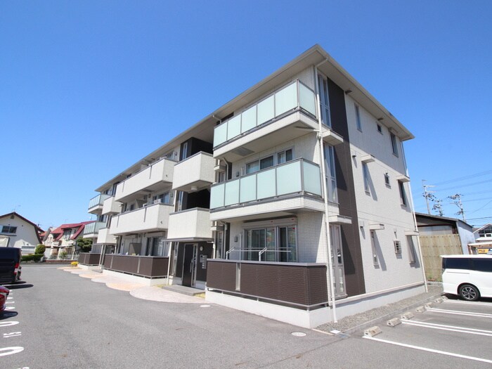 物件外観写真6　(外観写真)