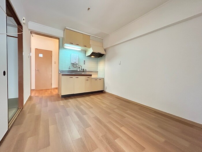 物件内観写真7　(居室)