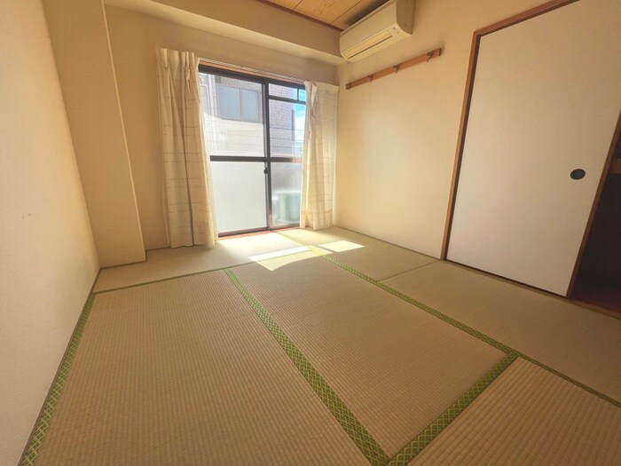 物件内観写真12　(居室)