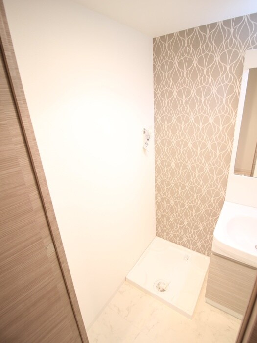 物件内観写真11　(洗濯機置場)