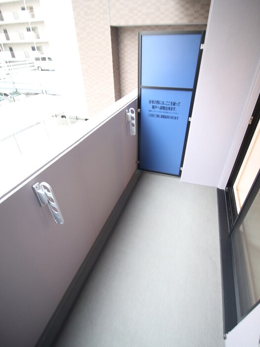 物件内観写真16　(ベランダ・バルコニー)