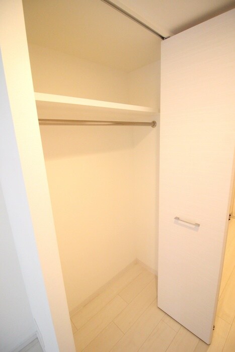 物件内観写真18　(収納)