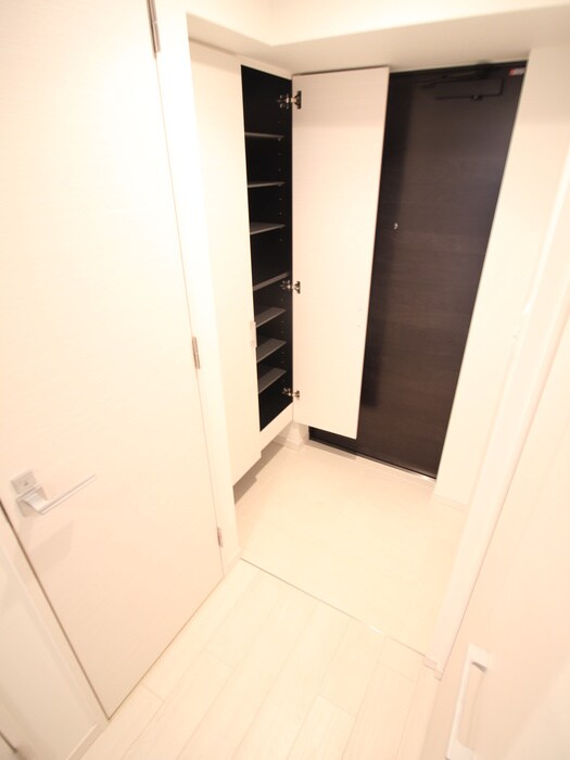 物件内観写真18　(靴箱)