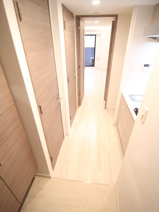 物件内観写真19　(廊下)