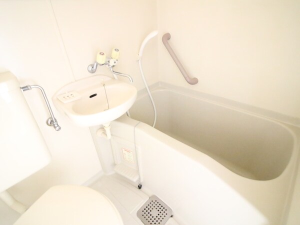 バス／シャワールーム等