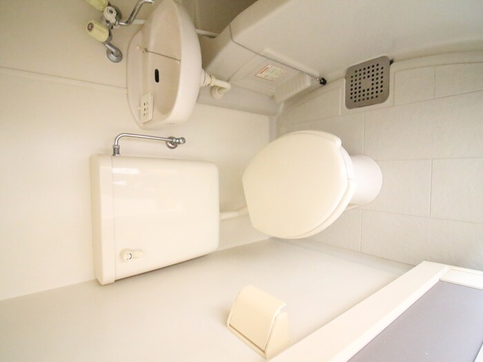 物件内観写真14　(トイレ)