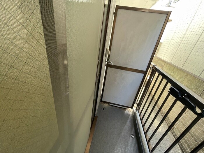 物件内観写真19　(洗濯機置場)