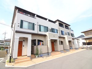 ヴェラルーナ天神外観写真