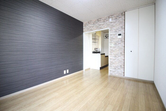 物件内観写真9　(居室)