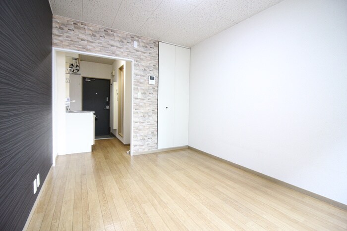 物件内観写真10　(居室)