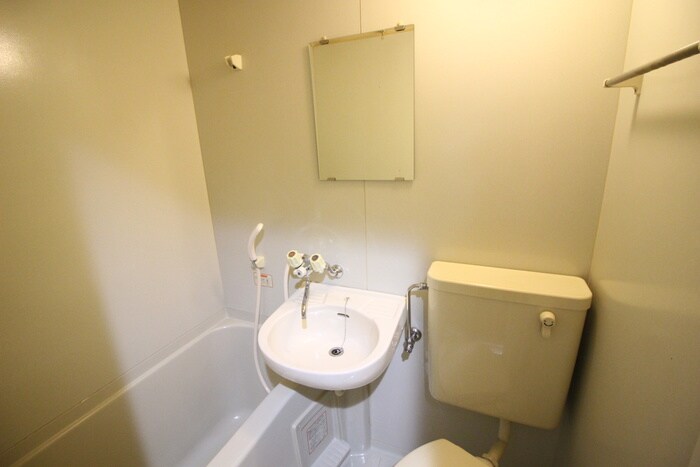 物件内観写真16　(バス／シャワールーム等)