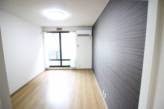 物件内観写真19　(居室)