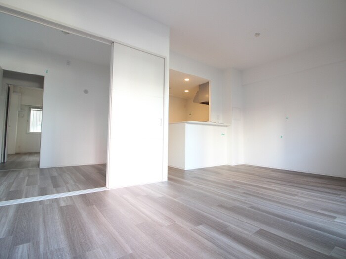 物件内観写真11　(居室)