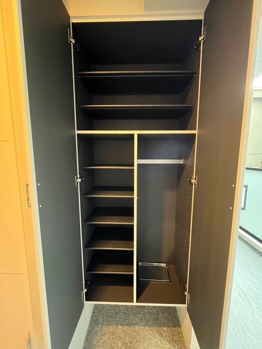 物件内観写真10　(靴箱)