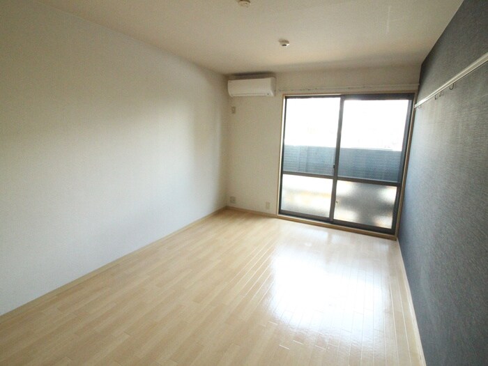 物件内観写真15　(居室)