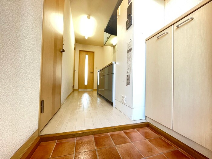 物件内観写真17　(廊下)