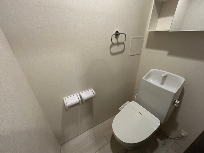 物件内観写真9　(トイレ)