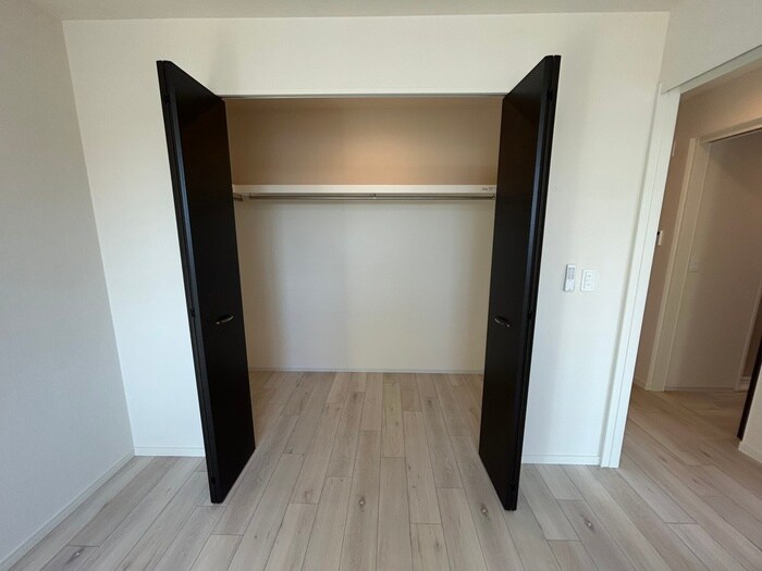 物件内観写真18　(収納)