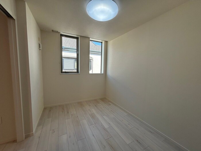 物件内観写真19　(居室)