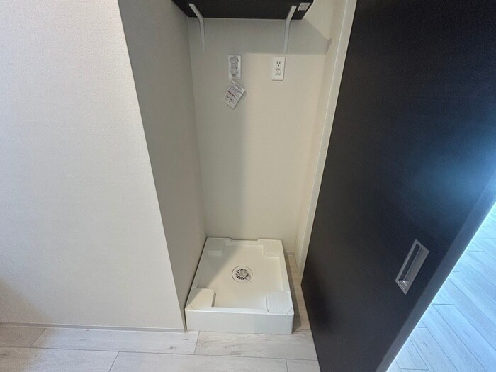 物件内観写真21　(洗濯機置場)