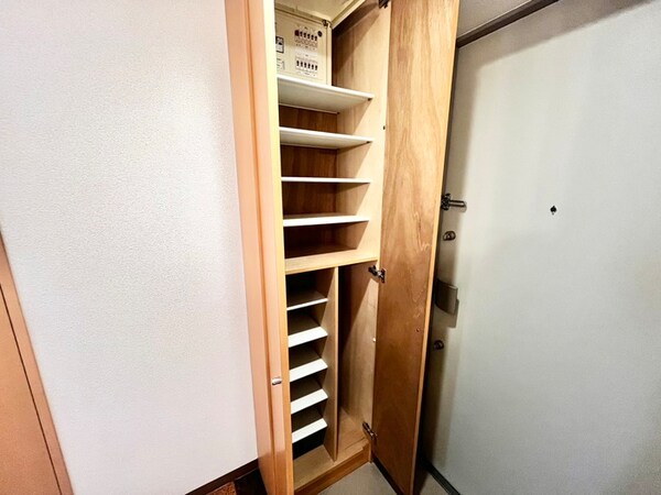 靴箱
