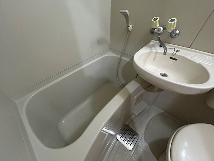 物件内観写真9　(バス／シャワールーム等)