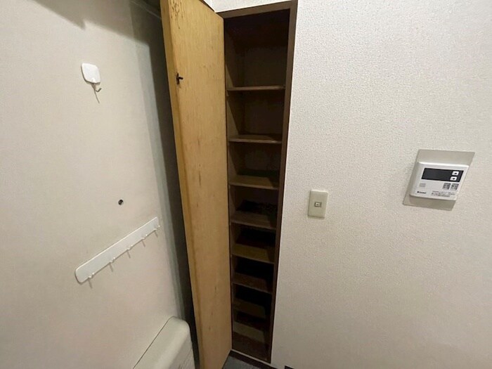物件内観写真16　(靴箱)