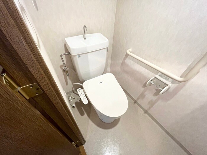 物件内観写真10　(トイレ)