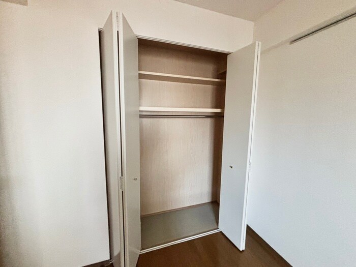 物件内観写真15　(収納)