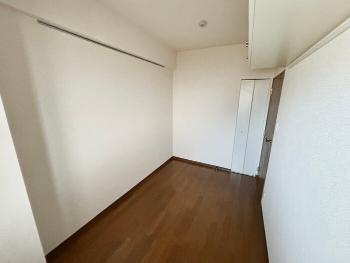 物件内観写真18　(居室)