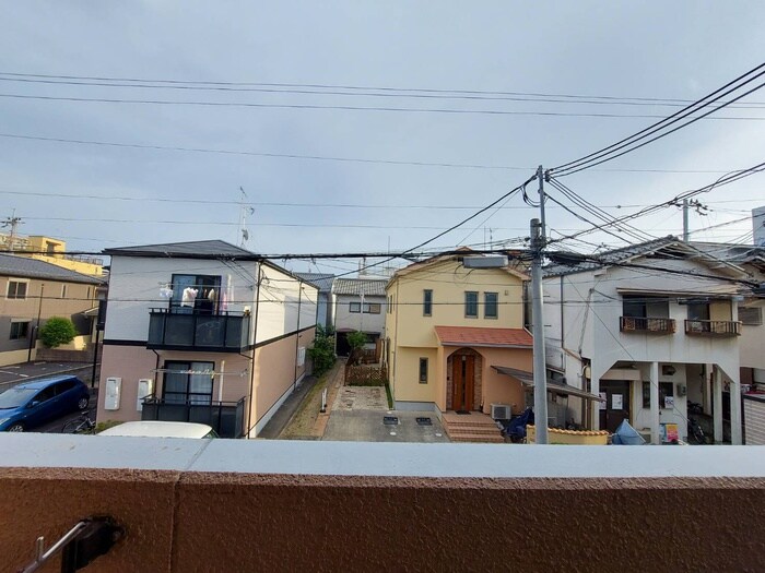 物件内観写真21　(室内からの展望)