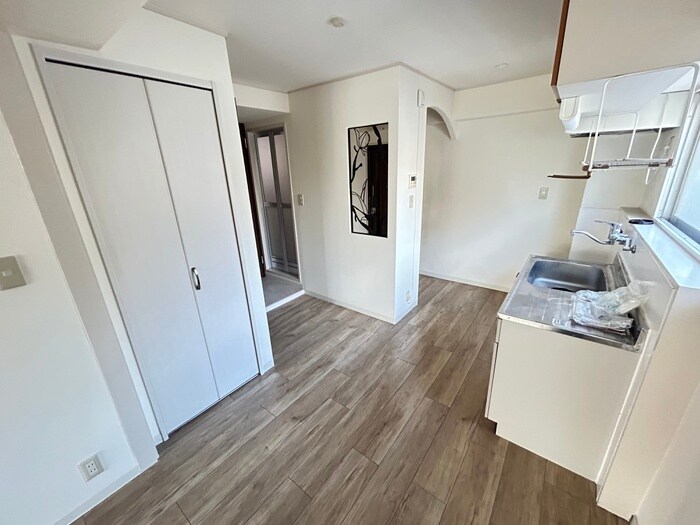 物件内観写真19　(居室)