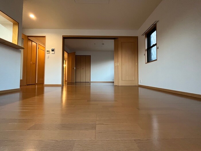 物件内観写真13　(居室)