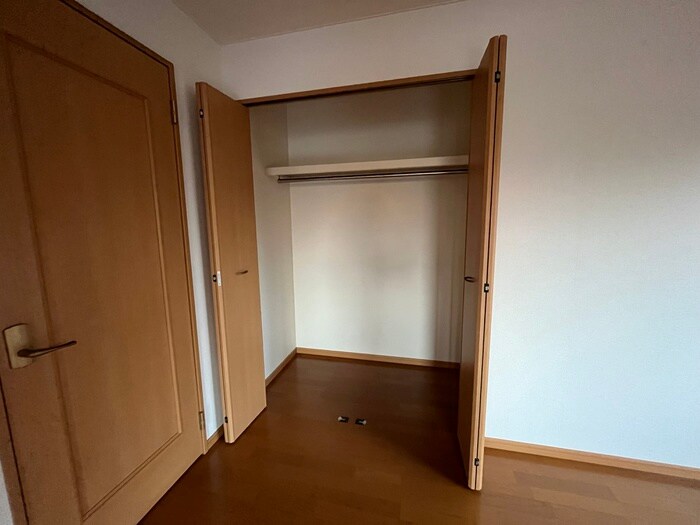 物件内観写真14　(収納)